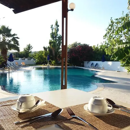 Sotirakis Hotel 3*